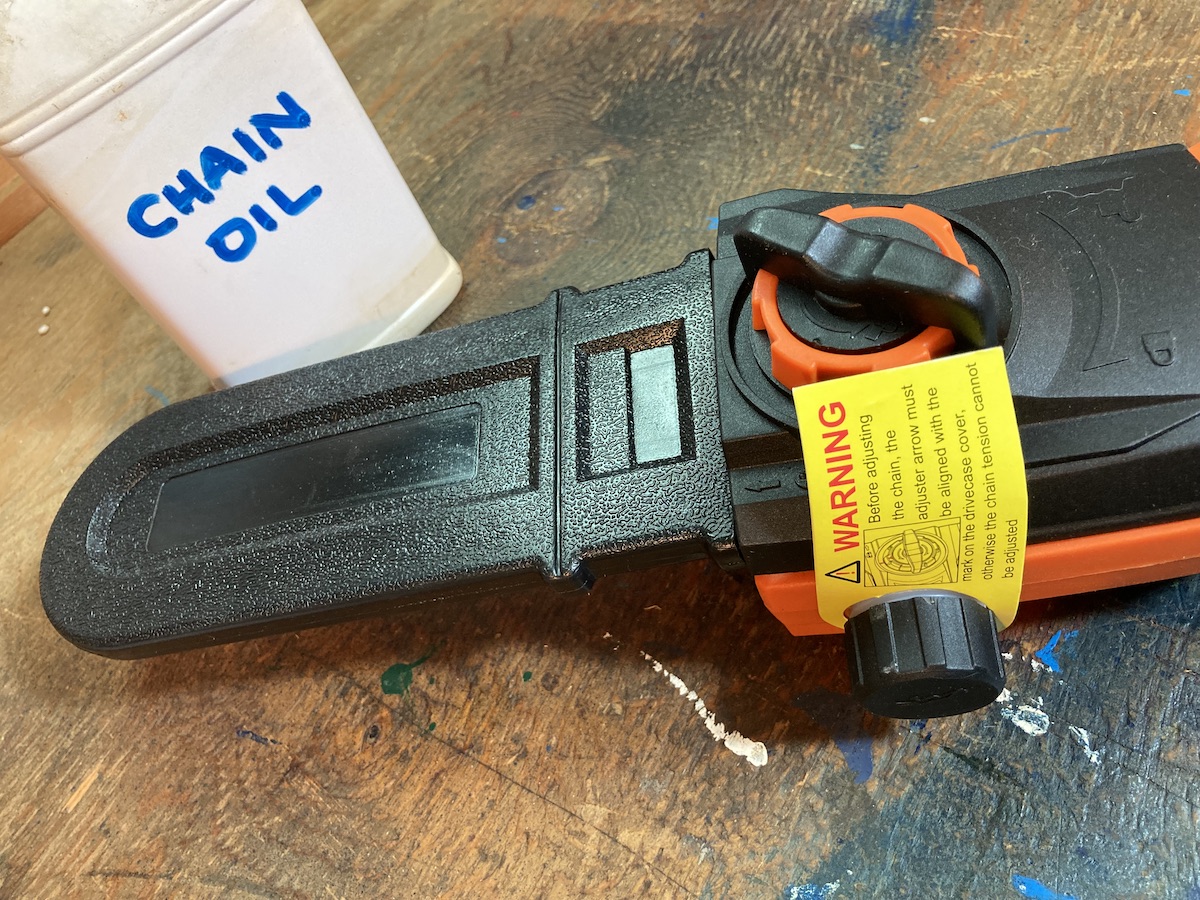Chainsaw Chain Tension Adjustment REPAIRS101